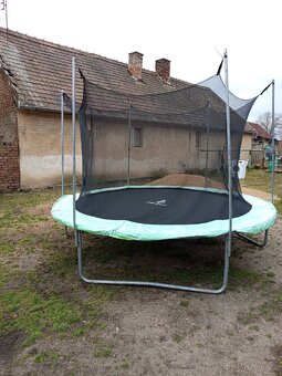 Trampolína - 3