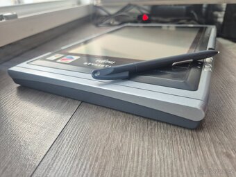 Tabletový počítač Fujitsu Stylistic ST5011 - 3