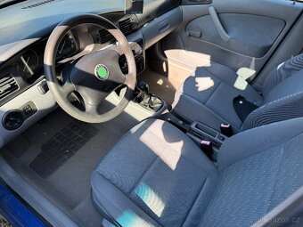 Škoda Octavia 1.6 i - 3