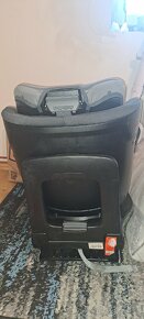 Otočná autosedacka Britax römer dualfix i-size - 3