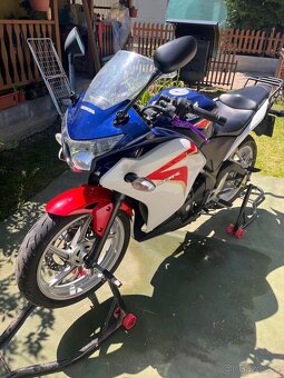 Honda cbr 250r - 3
