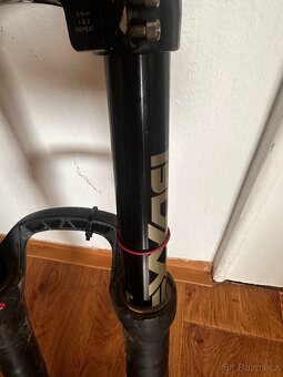 Vidlice RockShox Boxxer - 3