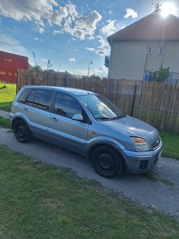 FORD FUSION 1,6TDCI + R.V. 2007 - 3
