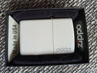 Zippo - 3