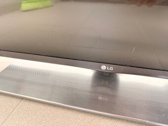 Televize 42" LG s webOS - 3