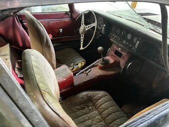 Jaguar E-Type xke 4.2 Coupe Manual - 3