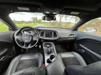 2017 Dodge Challenger 5.7 HEMI - Manuální převodovka - 3