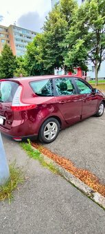 Grand Scénic 7 míst - 3