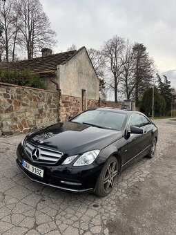 Mercedes-Benz E350 CDI Coupé 170 kW  – AMG Paket – RWD - 3