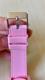 Nové růžové hodinky Lacoste - 3