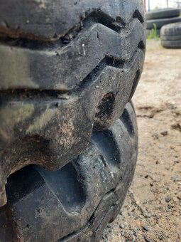 Různé typy disků a pneu na Multicar - 3