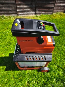 Štěpkovač větví - 3