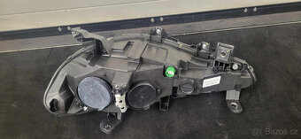 PŘEDNÍ SVĚTLA ALFA ROMEO GIULIA - 3