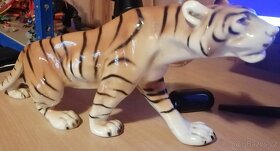 Prodávám porcelán royal dux tygr - 3
