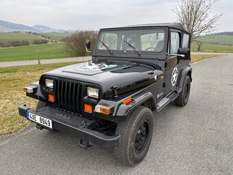 Jeep Wrangler 2,5l, benzin, manual, 1993, pěkný - 3