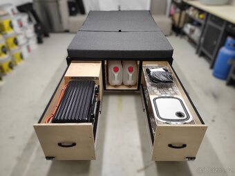 NOVÁ OBYTNÁ VESTAVBA S VYBAVENÍM- Camperbox, WC, Sprcha - 3