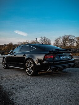 AUDI S7 Performance QUATTRO 405kw  v8 a 550 Ps - 3
