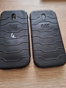 CAT S42 - 3