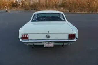 Ford Mustang GT STYLE V8 - 3