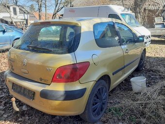 Peugeot 307, 1.8i, 80.kw, na náhradní díly - 3