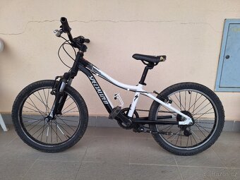 Dětské kolo Specialized Hotrock 20 - 3