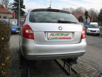 Fabia combi II 1,4 TDi-51 kW, 87.000,-Kč - 3