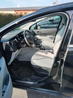Peugeot 5008 - 3