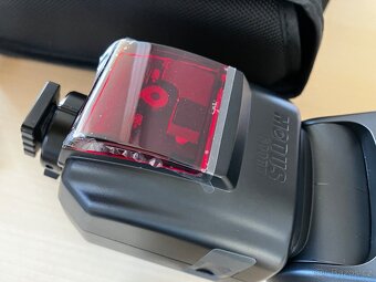 Blesk HAHNEL Modus 600RT MK II pro Sony - 3