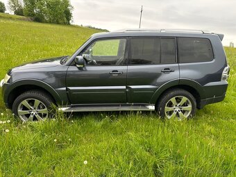 Mitsubishi Pajero 3.2 did 7 míst - 3