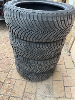 4xCeloroční pneu Michelin CrossClimate 225/45 R17 91Y. - 3
