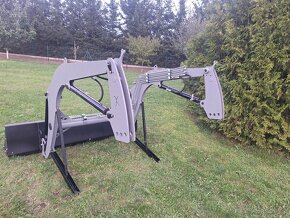 Čelní nakladač pro traktor - 3