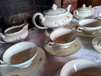 STAROŽITNÝ MALOVANÝ PORCELÁNOVÝ ČAJOVÝ SERVIS - 3