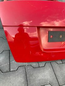 Škoda Octavia 2 zadní dveře víko - 3