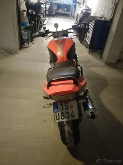 Suzuki Bandit 1200 - 3