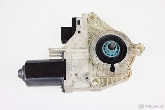 Motor stahování okna Audi A6/A5/Q5 – 4F0959801D - 3