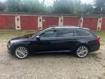 Škoda superb 3 2.0 TDI 140kw L&K - 3