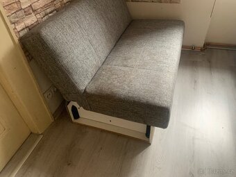 Rozkládací gauč s uloženým prostorem - 3