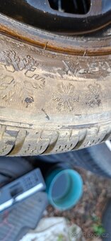 Zimní kola 185 60 14 - 3