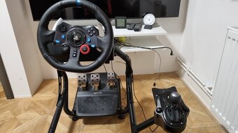 Herní racing set  - Logitech volant, pedály a řadicí páka - 3