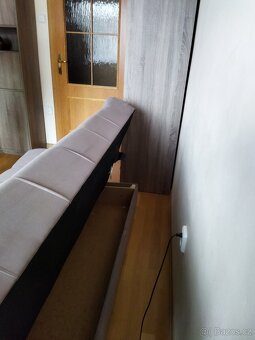 Rozkládací pohovka - 3