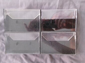 Obaly na MC kazety - 87 kusů. - 3
