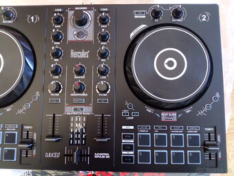 Hercules DJ kontroler Inpulse 300 - 3