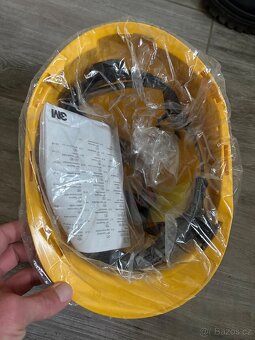 Stavební ochrana přilba - 3