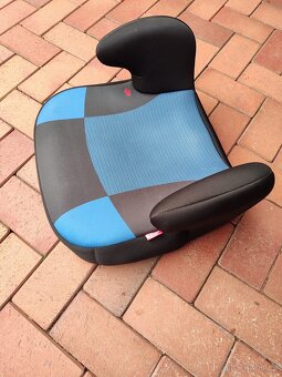 Dětský podsedák do auta - 3