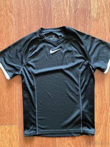 Chlapecké NIKE dri-fit sportovní triko, vel. L Nike, 147-158 - 3