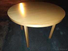 Stůl a 4 židle z masivu v perfektním stavu - 3