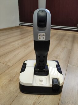 Podlahová myčka Karcher - 3