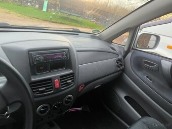 Suzuki Liana 1,6, platná STK SLEVA - 3