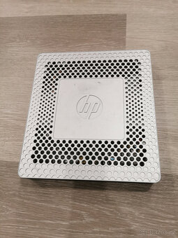 HP t610 Flexible Thin Client TPC-W006-TC - 3