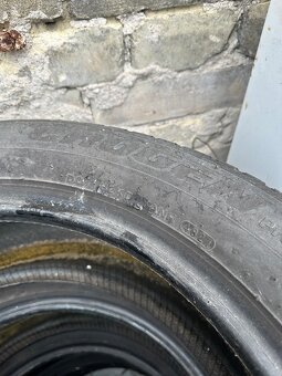 Kumho Crugen 255/50 R20 letní - 3